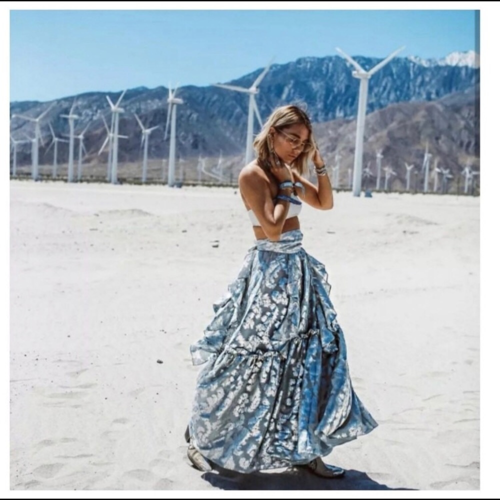Conscious Exclusive HM h&m L silver people lemons
